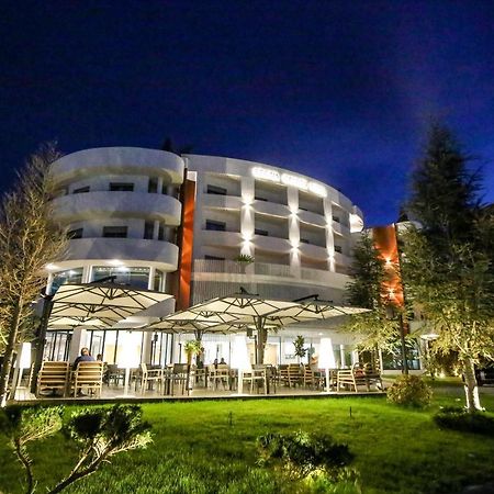 Regina Garden Vlorë エクステリア 写真